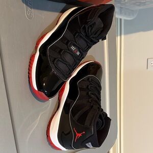Jordan Low-Top Sneakers in Black and Red